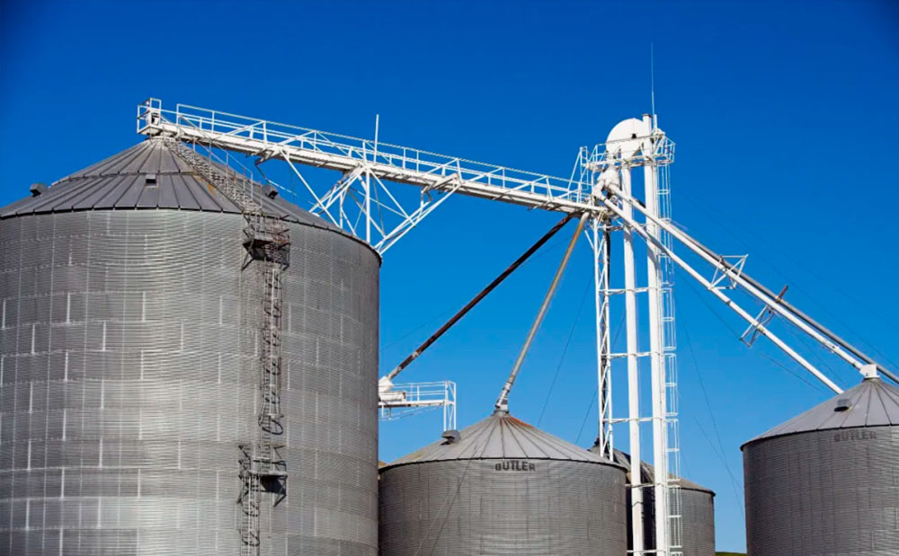 銳達(dá)儀表3DPro2300雷達(dá)物位計(jì)：破解糧倉料面測量盲區(qū)