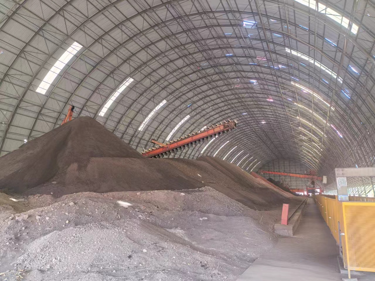 大型煤炭礦石堆體積測量